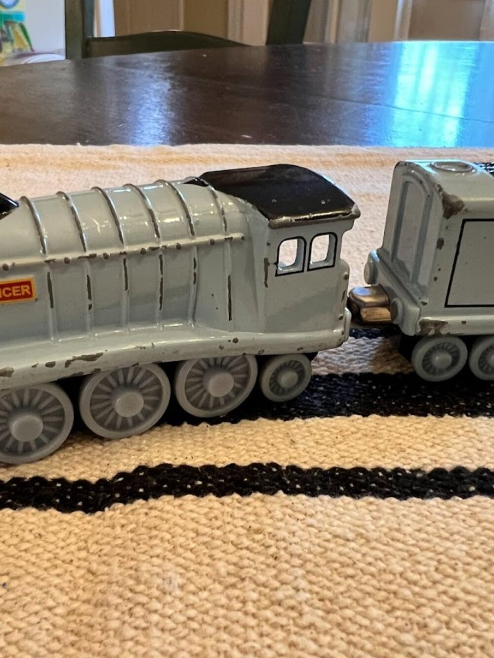 Thomas & Friends Spencer & Tender Die-Cast Take Along N Play Railway Cars 2009 - Picture 2 of 4
